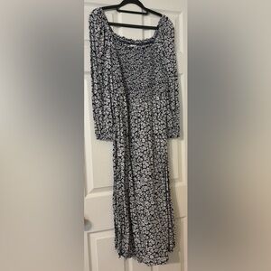 J Crew Daisy Long Sleeve Maxi Dress Navy Pockets